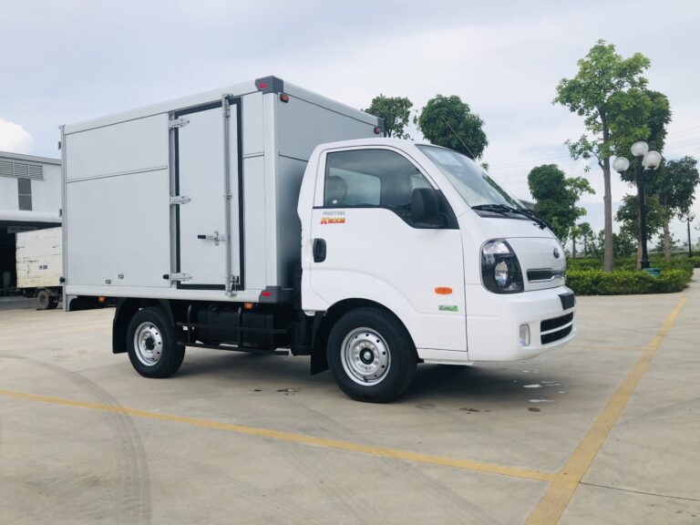 KIA K200S THÙNG KÍN  1,5 TẤN